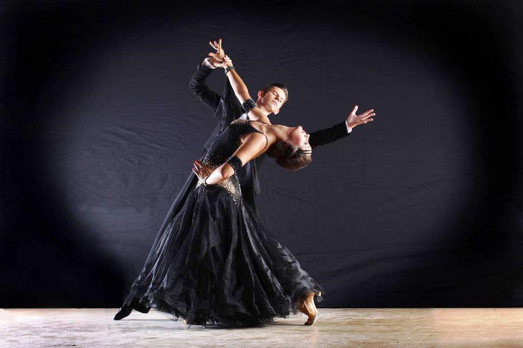 Top 10 Notable Ballroom Dance Compositions by British Artists