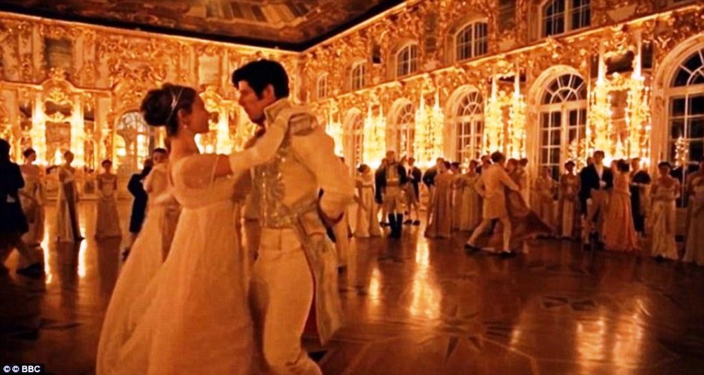 Top 10 Enchanting Ballroom Dance Evenings in Britain