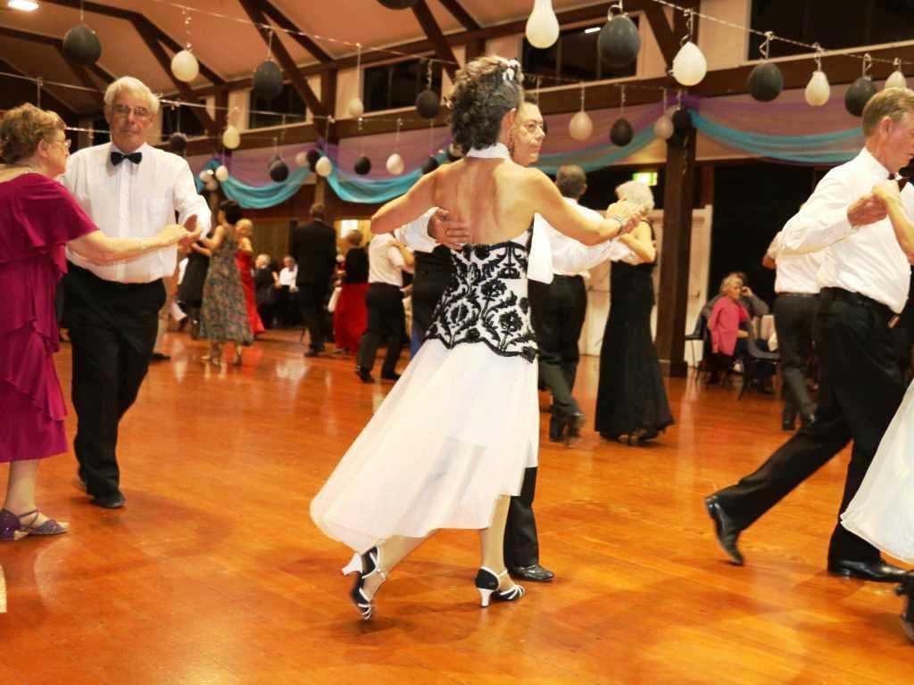 Top 10 Dreamy Ballroom Dance Holidays in the UK