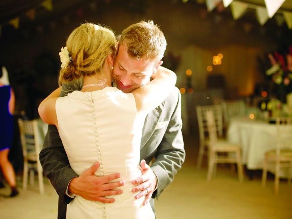 Top 10 Tips for Preparing a Perfect Wedding Dance in the UK