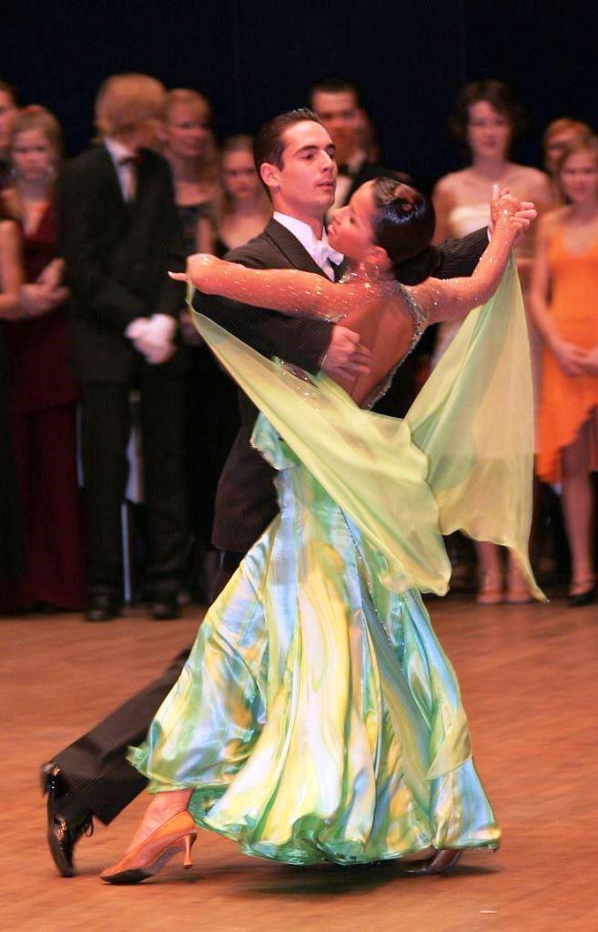 Top 10 Ballroom Dance Stylists in the UK