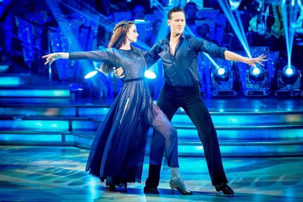 Top 10 Iconic Ballroom Dance TV Shows in Britain