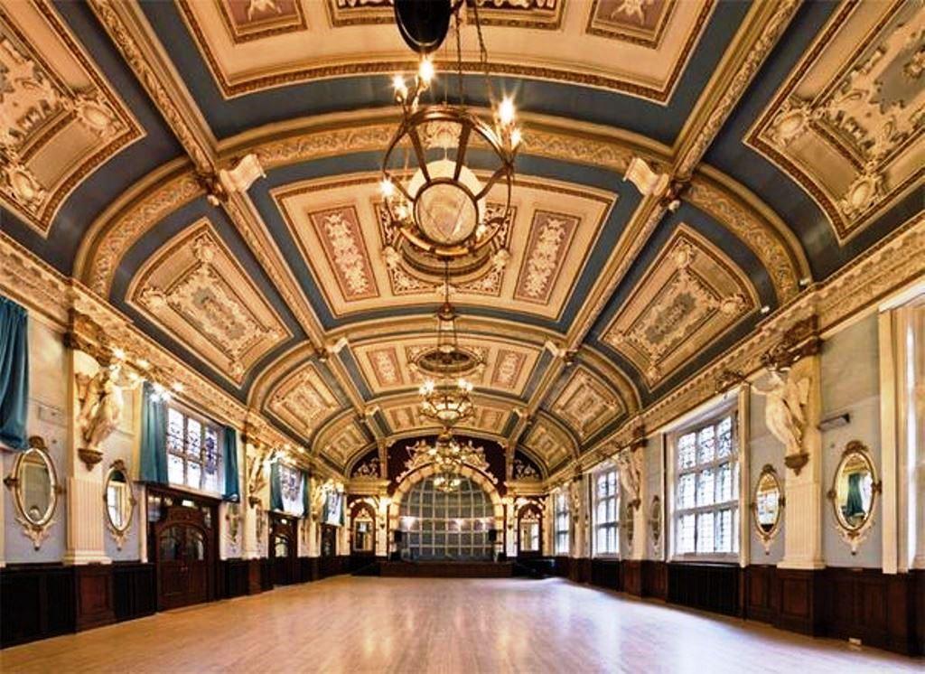 Top 10 Stunning Ballroom Dance Venues in the UK
