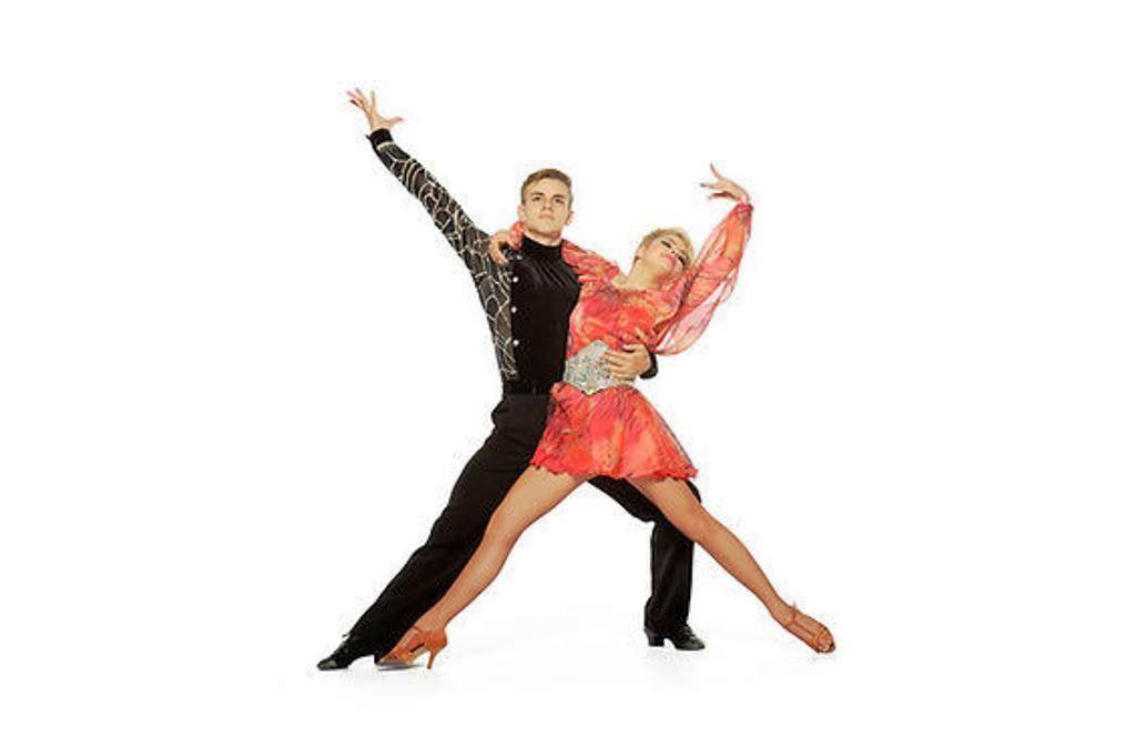 How to Overcome Barriers and Challenges in Ballroom Dance in the UK