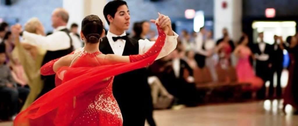 How to Navigate and Continue Ballroom Dance Practice during a Pandemic in the UK