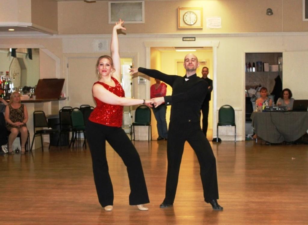 How to Make the Most of Private Ballroom Dance Lessons in the UK