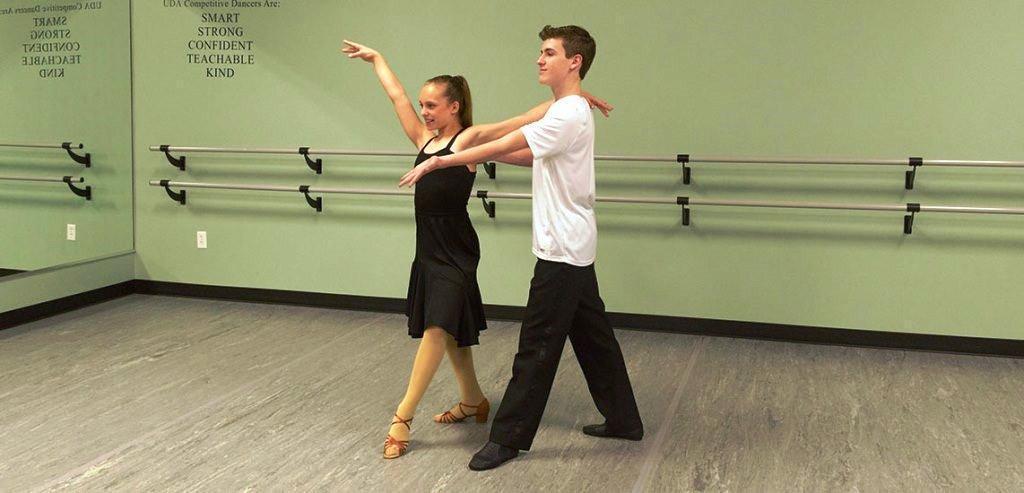 How to Maximize Learning and Growth in Ballroom Dance Workshops in Britain