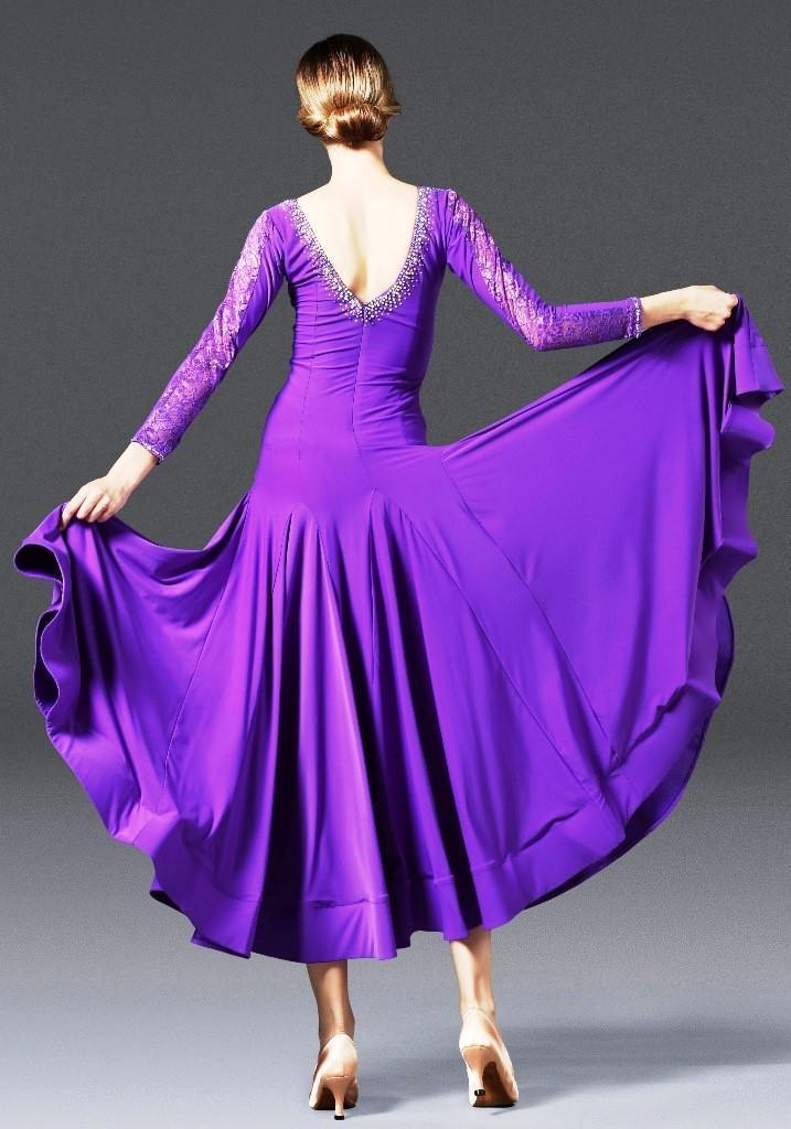 The Best Fabrics and Designs for Ballroom Dance Clothing in Britain