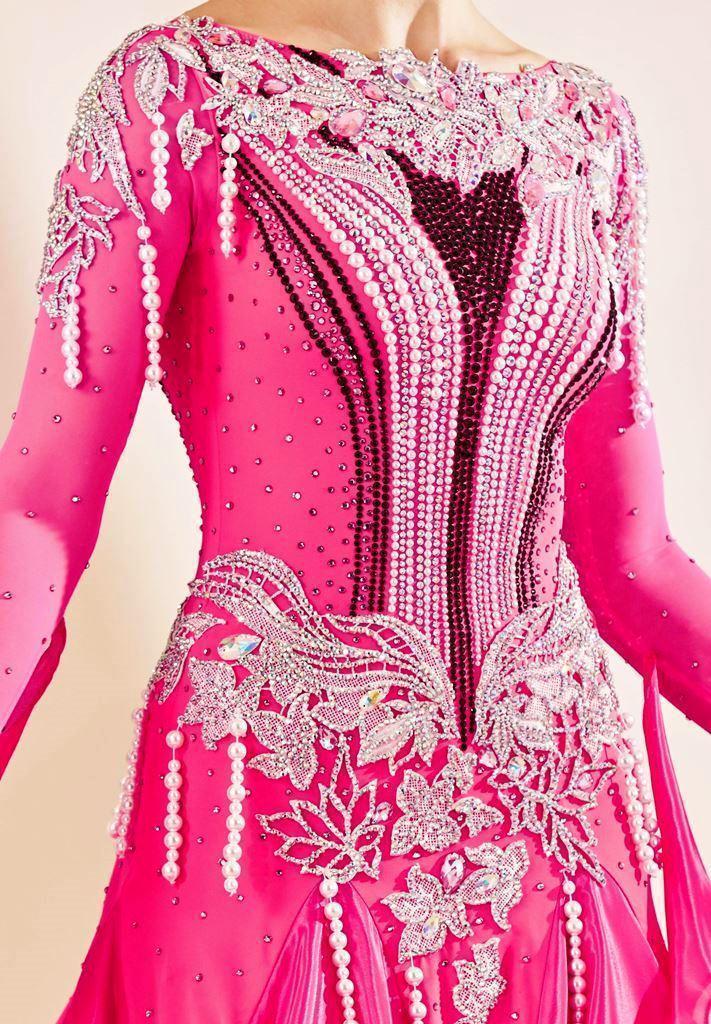 The Best Fabrics and Designs for Ballroom Dance Clothing in Britain