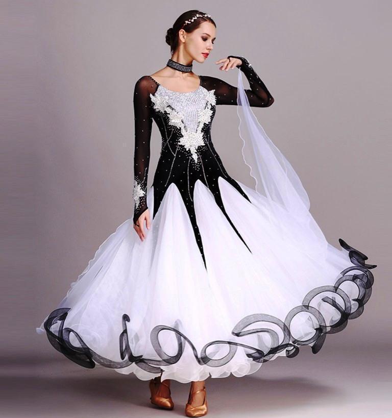 Creating the Best Ballroom Dance Costumes in the UK
