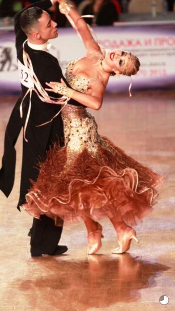 The Best Ballroom Dance Costumes for Competitive Performances in the UK