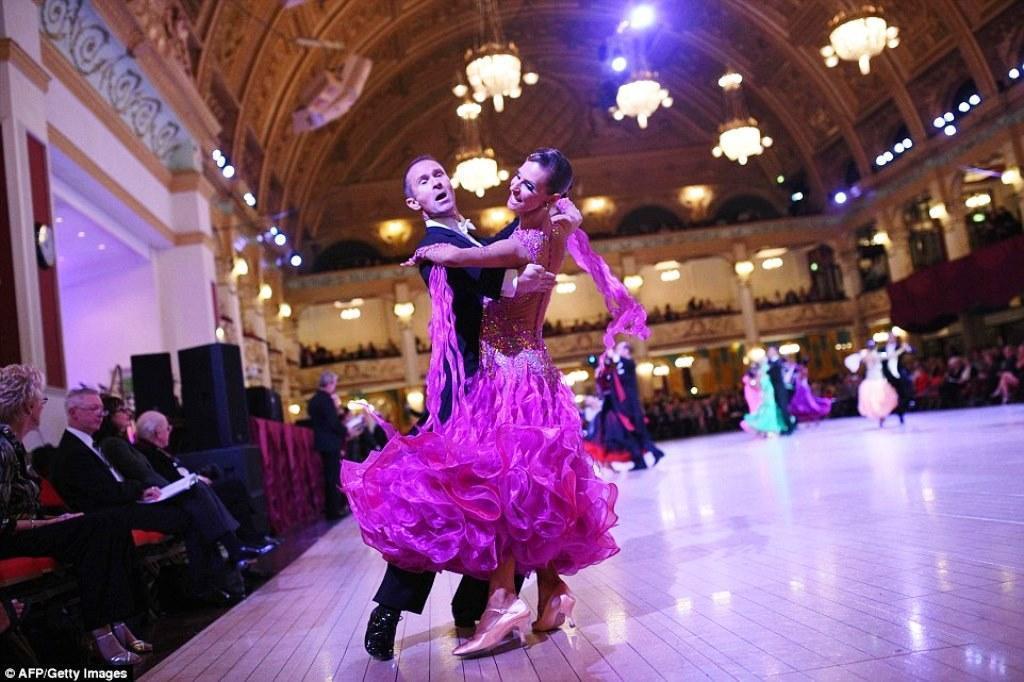 The Best Ballroom Dance Exhibitions in the UK