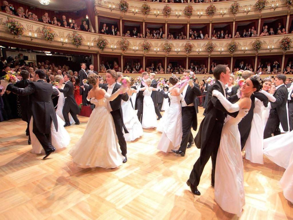 The Best British Folk Dances in Ballroom Dance