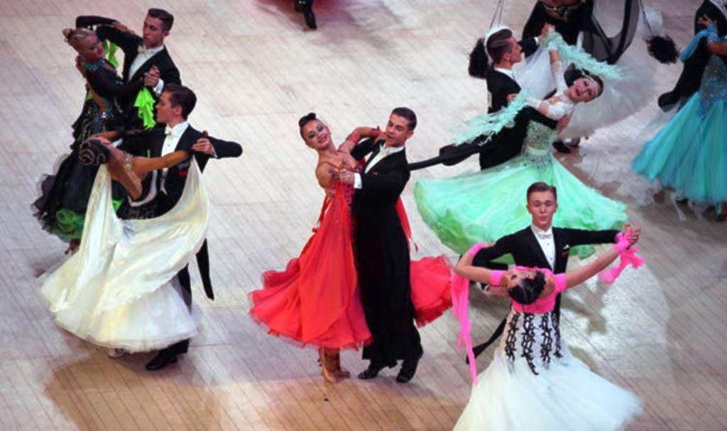 The Best Outdoor Ballroom Dance Events in the UK