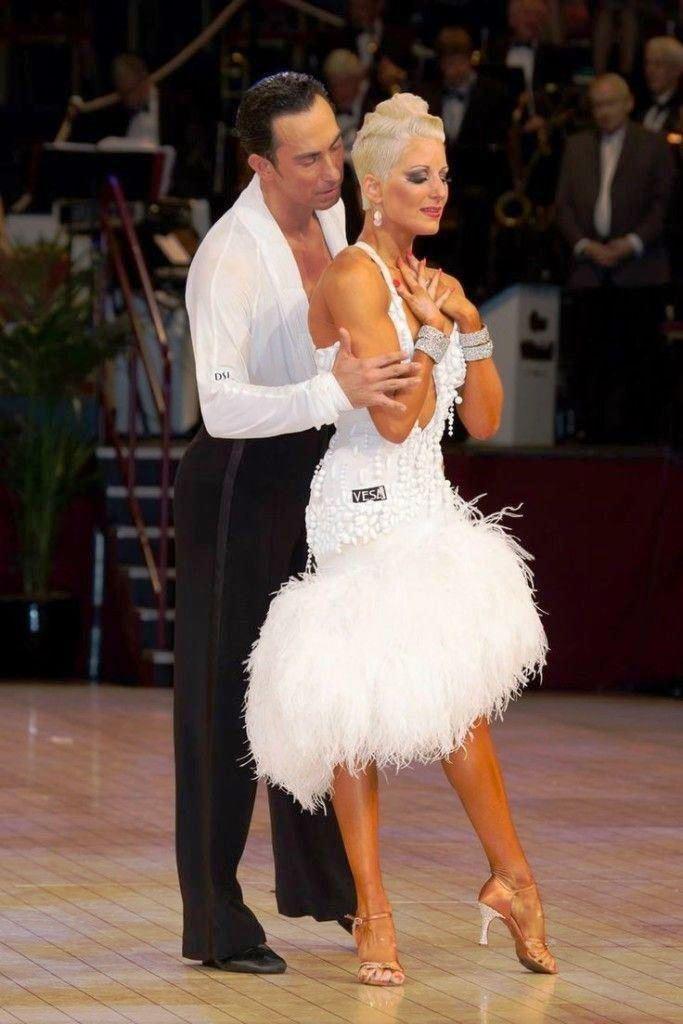 Striking Moments in Ballroom Dance Performances in the UK