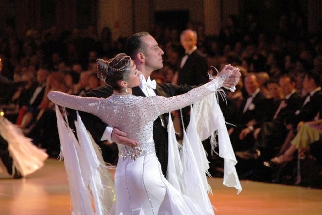 Mastering Ballroom Dance Techniques in the UK