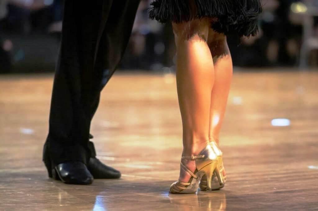 How to Find the Perfect Fit: Tips for Buying Ballroom Dancing Shoes