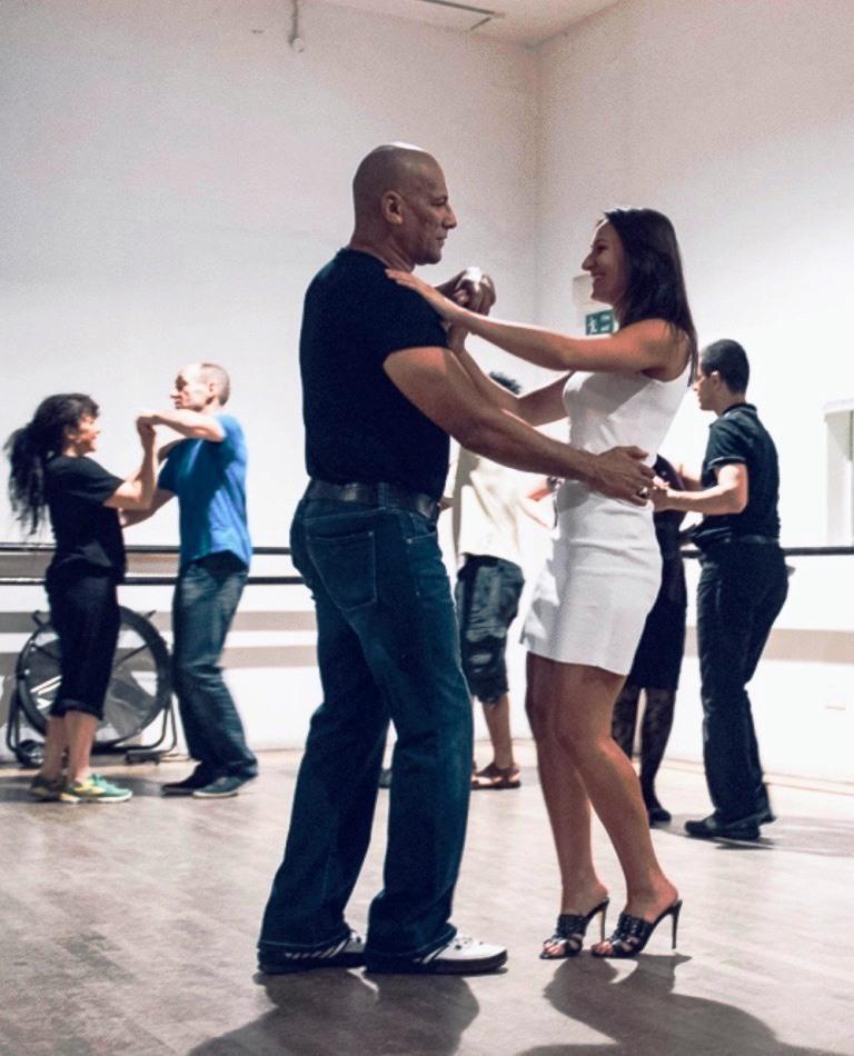 Salsa Classes in London with Nelson Batista